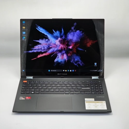 ASUS VIVOBOOK S16 OLED Convertible x360 / 13th RYZEN 7 7730U / 16GO DDR4 / 1TO SSD/ 16" FHD+ TACTILE