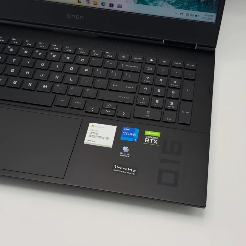 HP OMEN 16 / i7-12700H / 16 Go DDR5 / RTX 3060 / 144Hz