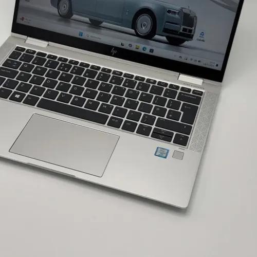 HP ELITEBOOK 1030 G4 Tactile Convertible / 8th I7-8665U / 16Go DDR4 / 256SSD / 13.3 FHD