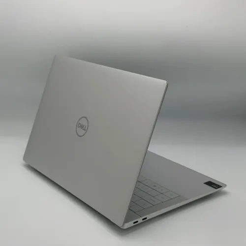 Dell XPS 14 (9440) / Ultra 7 155H / 32 Go / 512 Go SSD / 14 FHD+