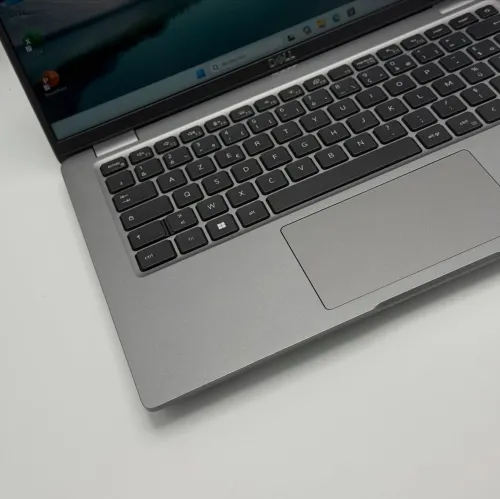 Dell Latitude 5440 / i5-1345U / 16 Go / 256 Go SSD / 14 FHD