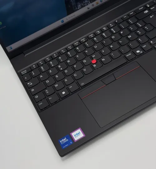 LENOVO THINKPAD E16 GEN 3 / Core Ultra 5 255U / 16Go DDR5 / 512Go SSD NVMe
