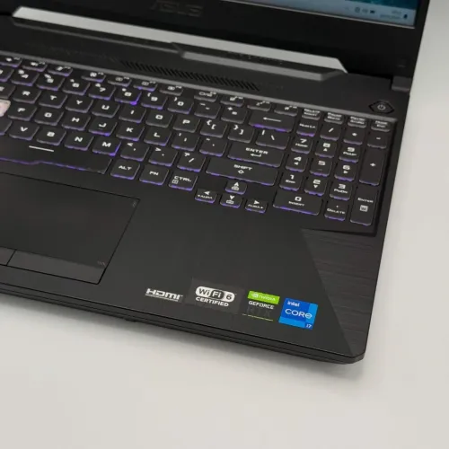 ASUS TUF Gaming F15 / i7-11800H / 16 Go DDR4 / 512 Go SSD / RTX 3060 6 Go / 15.6 FHD 144 Hz