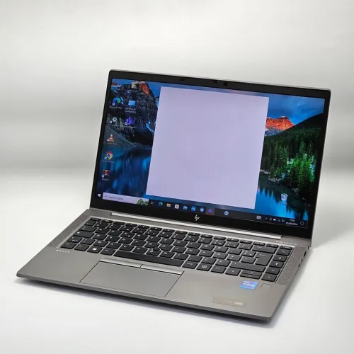HP ZBOOK FURY G8 / 11th I7-1165G7 / 16GO DDR4 / 512SSD / NVIDIA T500 4GO VRAM / 14" FHD