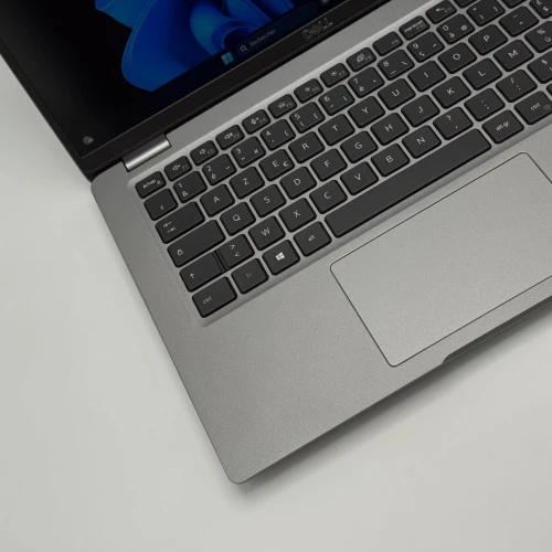 DELL LATITUDE 5420 / 11th i5-1145G7 / 16GO DDR4 / 256SSD / 14 FHD