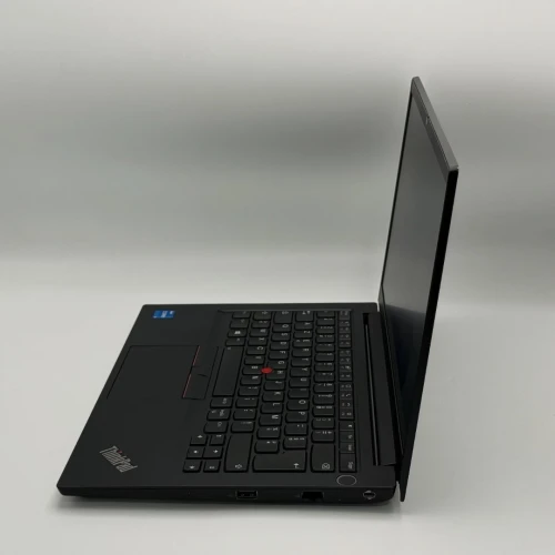 LENOVO THINKPAD E14 / I5-1135G7 / 8Go DDR4 / 256SSD / 14 FHD