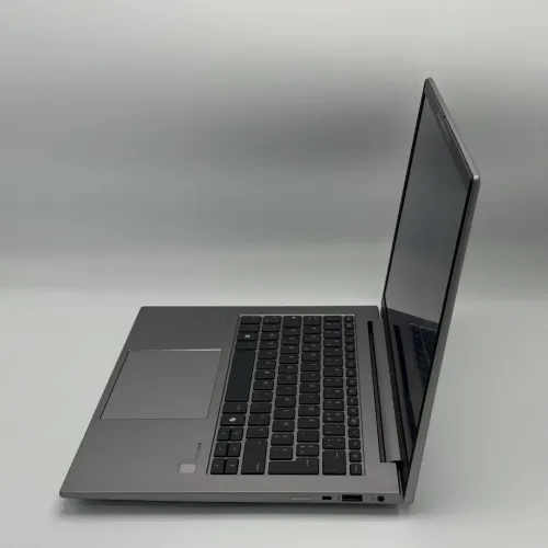 HP ZBOOK FireFly G11 / RYZEN PRO 7 8840Hs/ AMD 780M UP TO 16Go Vram / 32Go DDR5 / 1To SSD / 14 FHD+ 