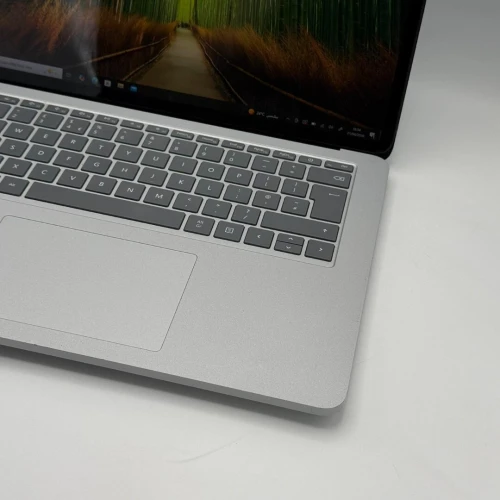 Microsoft Surface Laptop Studio / i7-11370H / 32 Go / 1 To SSD / RTX 3050 Ti / 120Hz