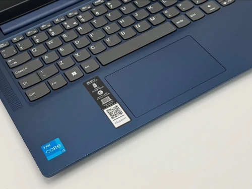 LENOVO IDEAPAD SLIM 3 / 2023 I3-N305 / 8Go DDR5 / 512SSD / 14 FHD