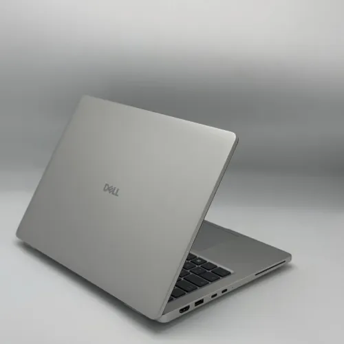 Dell Pro 13 Plus / Ultra 5 235U vPro / 16 Go DDR5 / 512 Go SSD / 13.3 FHD+