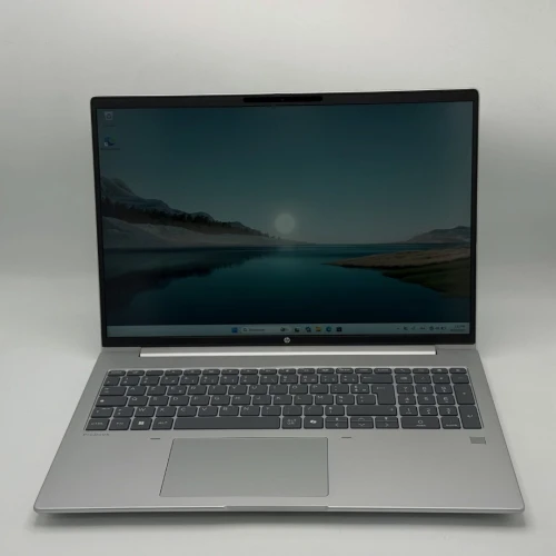 HP ProBook 4 G1aH 16 / Ryzen 5 220 / 16 Go DDR5 / 512 Go SSD NVMe