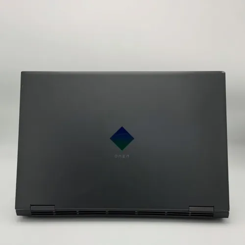 HP OMEN 15 / Ryzen 7 4800H / 16 Go DDR4 / 512 Go SSD / RTX 2060 6 Go / 15.6 FHD