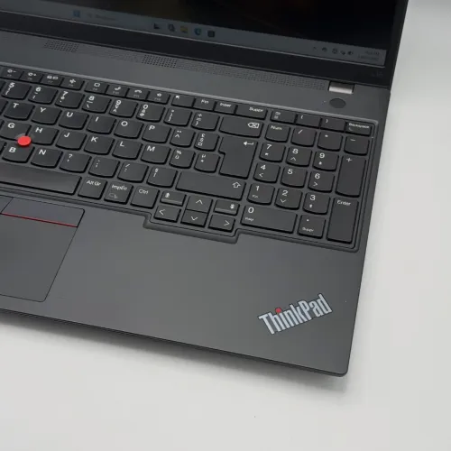 Lenovo ThinkPad L15 Gen 4 / i5-1345U / 16Go DDR4 / 256 Go SSD / 15.6 FHD
