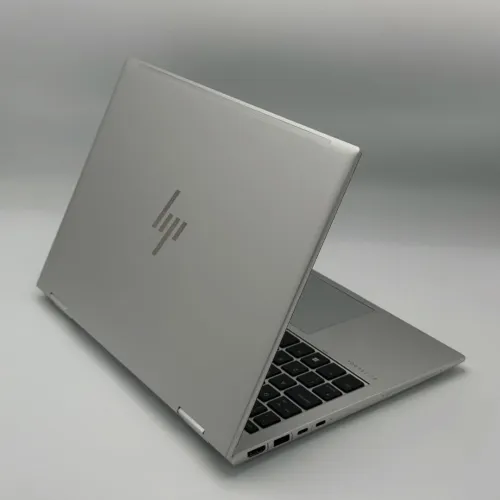 HP EliteBook 830 G9 x360  i5-1245U / 16 Go DDR5 / 256 Go SSD / Tactile 2-in-1