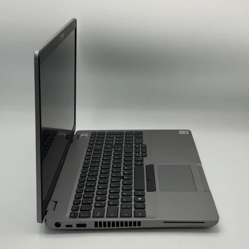 Dell Latitude 5510 / i5-10310U / 8 Go DDR4 / 512 Go SSD / 15.6