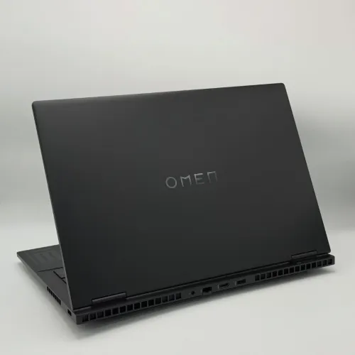 HP OMEN 16 / i7-14650HX / 16 Go DDR5 / RTX 4060 / QHD 240Hz