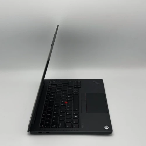 LENOVO THINKPAD X13s / SNAPDRAGON 8cx Gen3 / 16Go / 256SSD / 13.3 FHD+