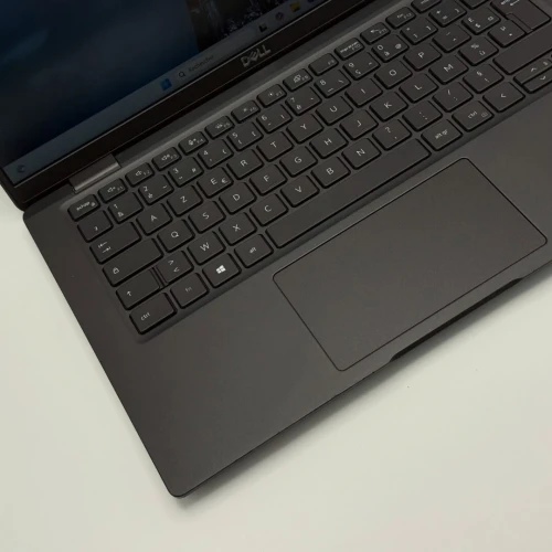 Dell Latitude 7420 Carbone / i5-1145G7 / 16Go DDR4X / 256Go SSD / 14 FHD