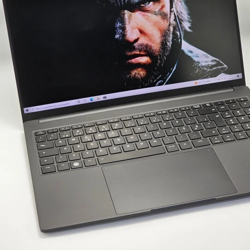 GAMING SCHENKER VISION 16 Pro/ 12th I7-12700H/64Go DDR5/ 2.5T SSD/ NVIDIA RTX 3060 6G/ 2K+ 240Hz 16"