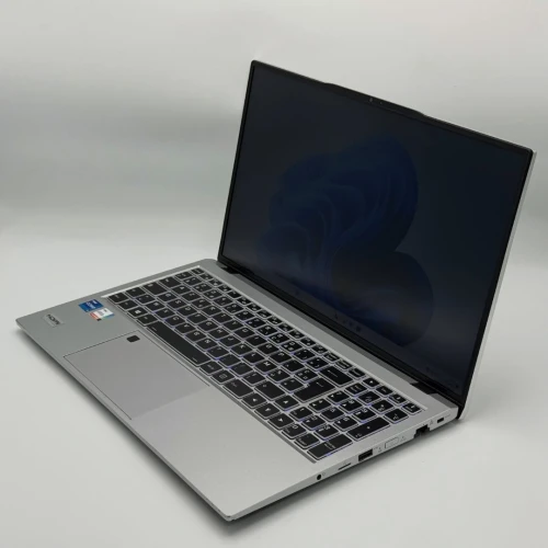 LAPTOP TERRA MOBILE 1551 / i7 / 16 Go / 512 Go SSD