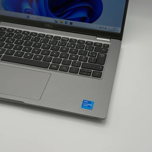 Dell Latitude 5420 / i5-1145G7 / 16 Go / 14 FHD Tactile / AZERTY lumineux