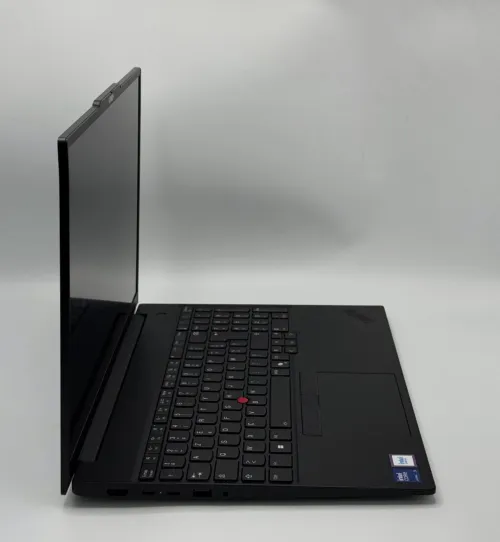 LENOVO THINKPAD E16 GEN 3 / Core Ultra 5 255U / 16Go DDR5 / 512Go SSD NVMe