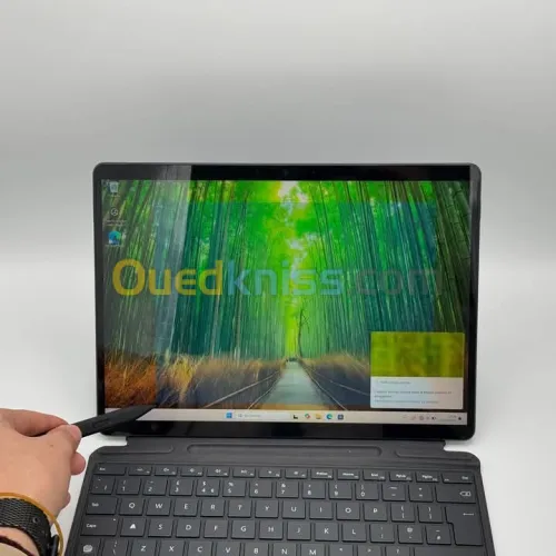 MICROSOFT SURFACE PRO 8 Avec Stylet Détachable / 11th I7-1185G7 / 16GO LPDDR4X / 256SSD / 13.4 3K