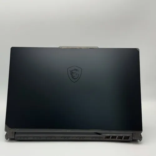 MSI CYBORG 15 / 13th I7-13620H / NVIDIA RTX 4060 8Go / 16Go DDR5 / 1To SSD / 15.6 144Hz FHD