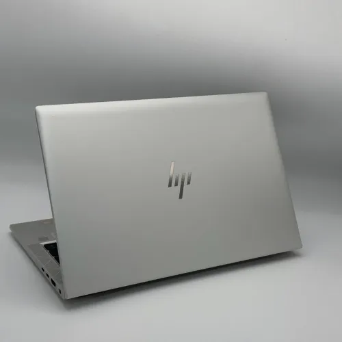 HP EliteBook 830 G7 / i7-10610U / 32 Go / 1 To SSD / 13.3 Tactile