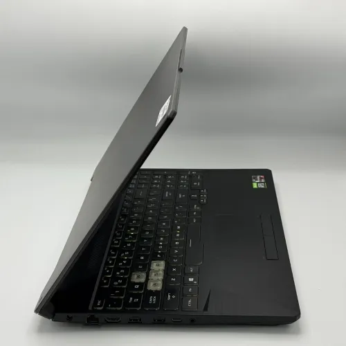 ASUS TUF Gaming F15 / Ryzen 7 5800H / 16 Go / RTX 3070 / 240Hz