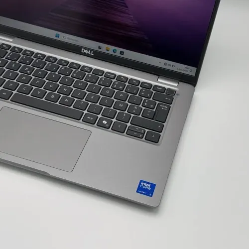 DELL LATITUDE 5450 / ULTRA 5 135U / 32Go DDR5 / 256SSD / 14 FHD