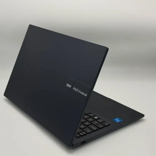 ASUS VIVOBOOK 15 / 12th I5-1235U / 8Go DDR4 / 512Go SSD / 15.6 FHD