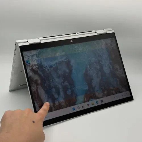 HP EliteBook 830 G9 x360  i5-1245U / 16 Go DDR5 / 256 Go SSD / Tactile 2-in-1