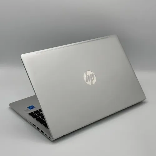 HP PROBOOK 450 G8 / 11th I5-1135G7 / 8GO DDR4 / 256SSD / 15.6 FHD
