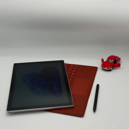 MICROSOFT SURFACE PRO 7 Détachable Avec STYLET / 10th I5-1035G4 / 8Go DDR4 / 256SSD / 12.3