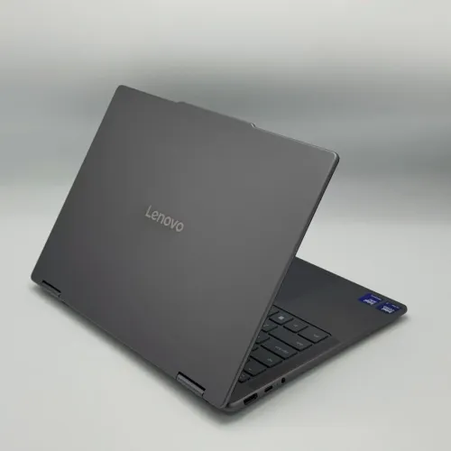 Lenovo Yoga 7 2-in-1 / Ultra 7 256V / 16 Go DDR5 / OLED 2.8K x360
