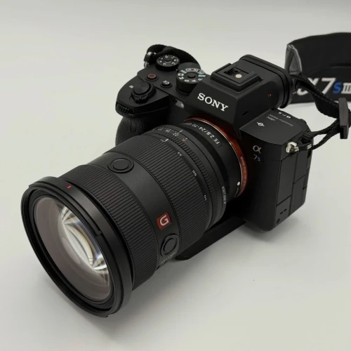 Sony Alpha a7S III + Objectif FE 24-70mm f/2.8 GM II