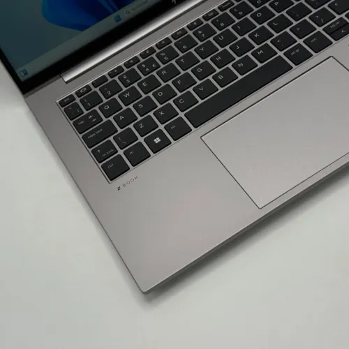 HP ZBOOK FIREFLY 14 G9 Tactile / 12th I7-1255U / 16GO DDR5 / 512Go SSD / NVIDIA RTX T550 / 14 FHD+