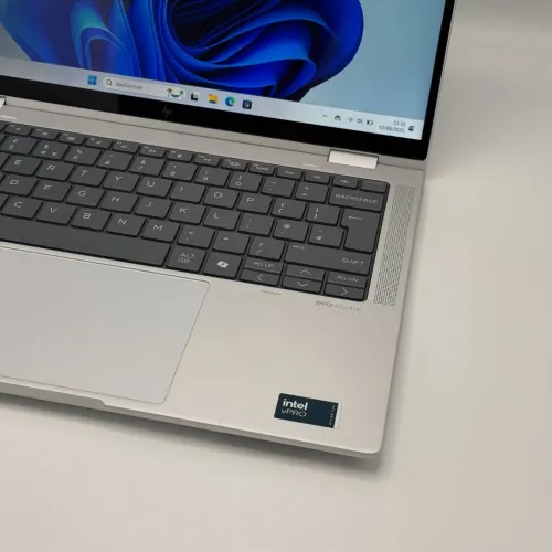HP ELITEBOOK 1040 G11 2-in-1 / ULTRA 7 165H / 32GO DDR5 / 512Go SSD / Intel ARC / 14 FHD+ Tactile