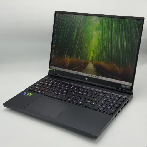 ACER PREDATOR HELIOS NEO 2 / 14th I9-14900HX /16Go DDR5 /1To SSD /NVIDIA RTX 4060 8Go /16 QHD+ 180Hz