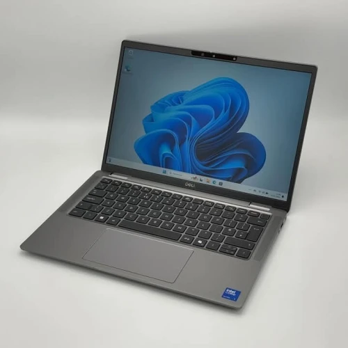 DELL LATITUDE 7350 / ULTRA 7 165U / 16Go DDR5 / 256SSD / 13,3 FHD+