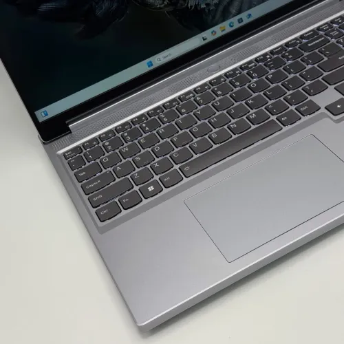 LENOVO LEGION SLIM 5 / 13th I5-13500H / NVIDIA RTX 4050 6Go/ 32GO DDR5 / 1.5To SSD / 15.6 FHD+ 144Hz