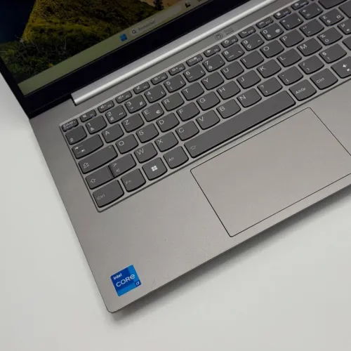Lenovo ThinkBook 14 G2 / i7-1165G7 / 16 Go / 512 Go SSD / 14 FHD