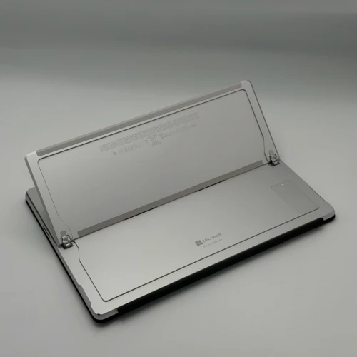 Microsoft Surface Pro 10 for Business / Ultra 7 165U / 16 Go DDR5 / 256 Go SSD / PixelSense 120Hz