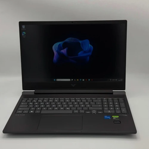 HP Victus 16 Gaming / i5-14450HX / RTX 4050 / 16 Go DDR5 / 144Hz