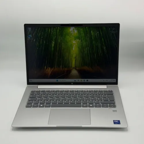 HP EliteBook 640 G11 Ultra / Ultra 7 155U / 16 Go DDR5 / 256 Go SSD NVMe / 14 FHD+ Tactile