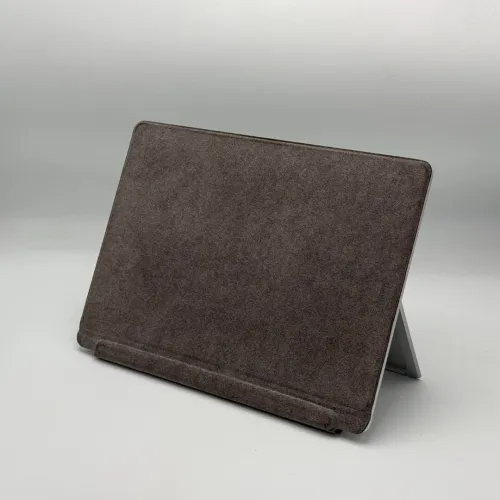 Microsoft Surface Pro 9 / i7-1265U / 16 Go DDR5 / 256 Go SSD / 3K 120Hz