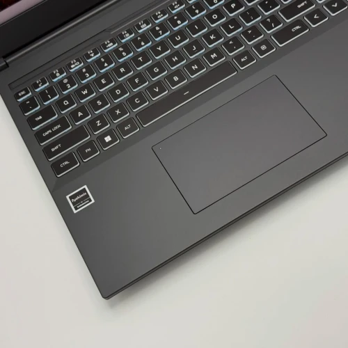 Acer Nitro Shadow SH16 / i7-14650HX / RTX 4060 / 16 Go DDR5 / QHD+ 165Hz