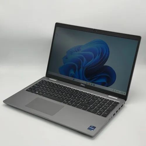 DELL PRÉCISION 3581 / 13th I7-13700H / 16GO DDR5 4800MHz / 1To SSD / 15.6 FHD / NVIDIA A1000 6Go 