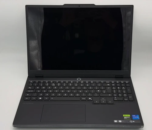 LENOVO LEGION 5 OLED / 13th I7-13650Hx / 24Go DDR5 / 1To SSD / NVIDIA RTX 5050 8Go / 15.1 165Hz